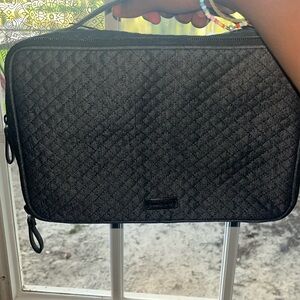 VERA BRADLEY make up bag